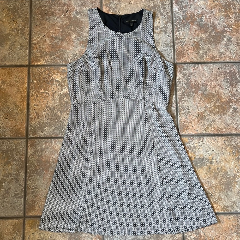 Banana republic, Black, white geometric, print dress size 10